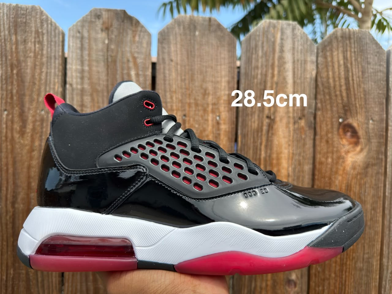 Jordan Max Aura 2