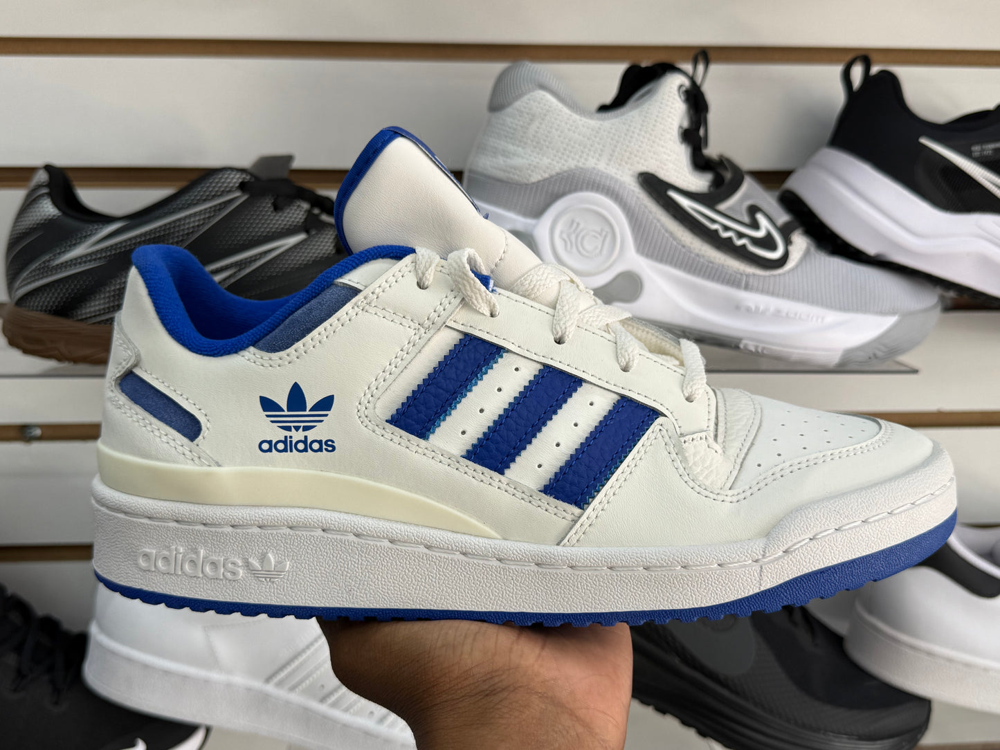 Adidas Forum Low