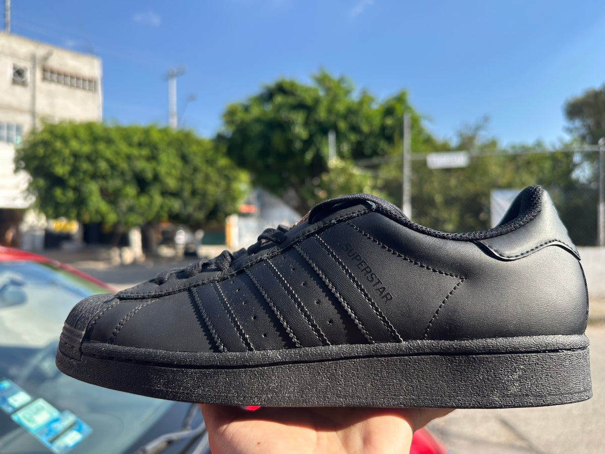 Adidas Superstar