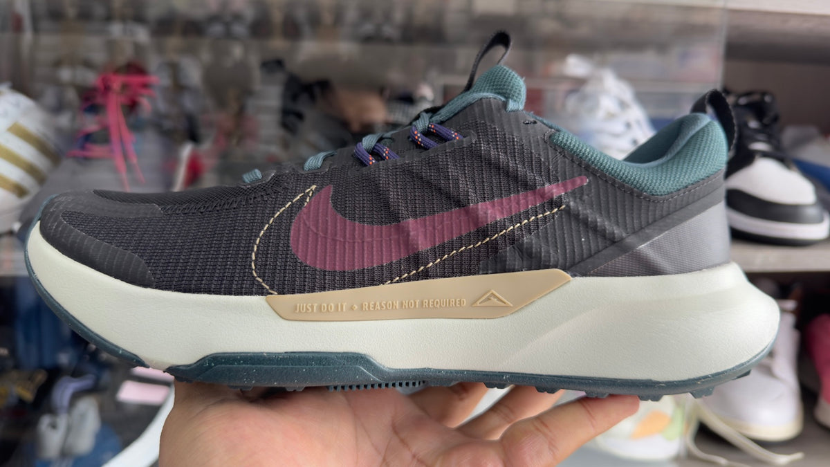 Nike Juniper Trail