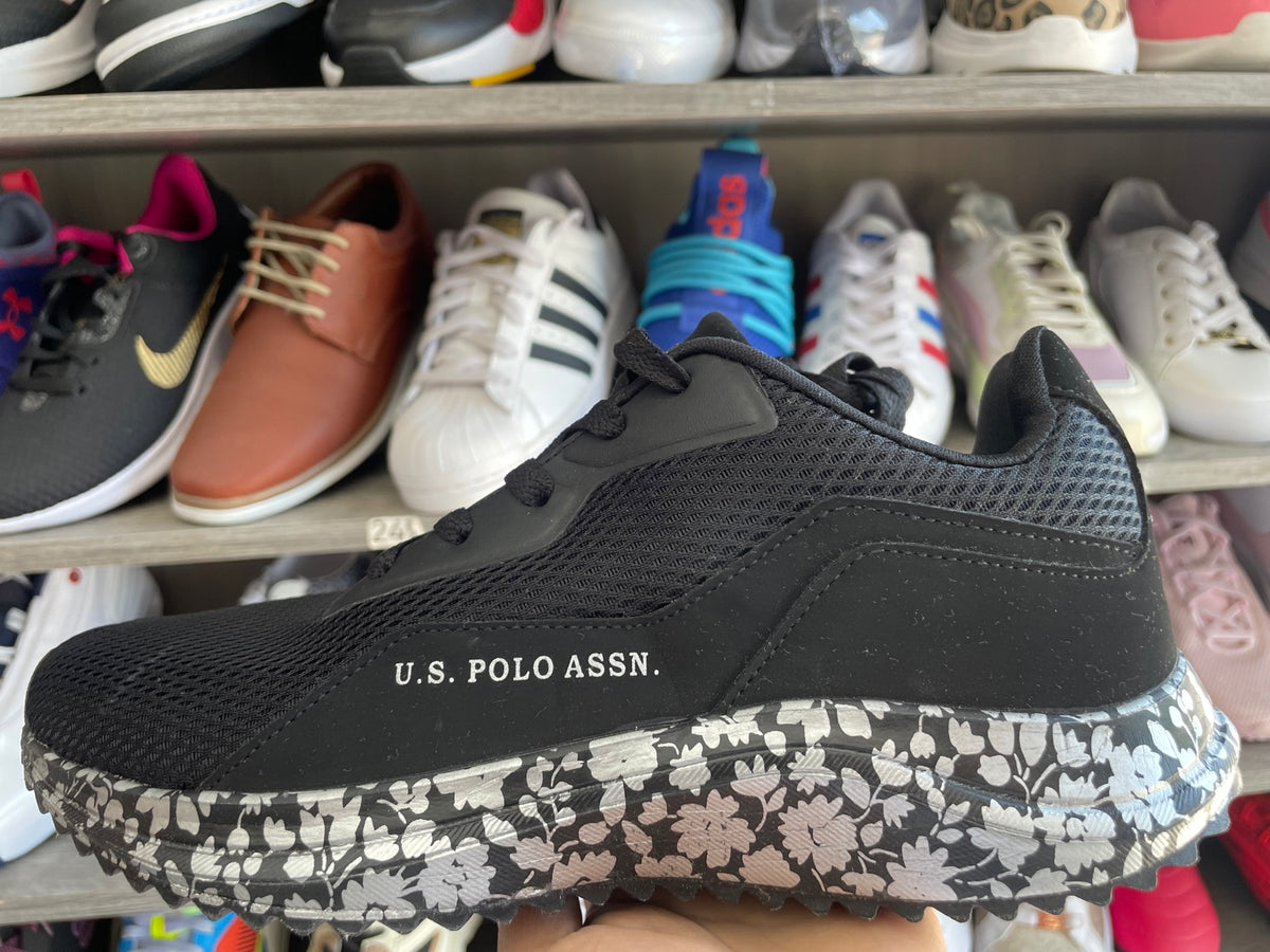 U.S. Polo Assn. sneaker