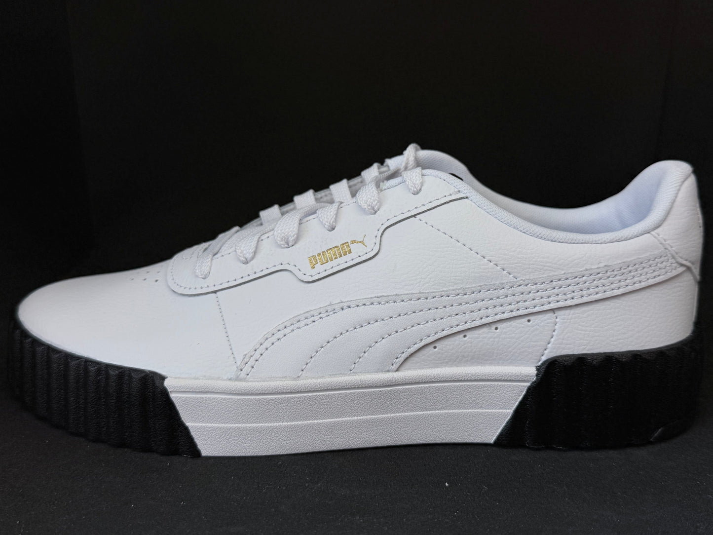 Puma Carina 3.0