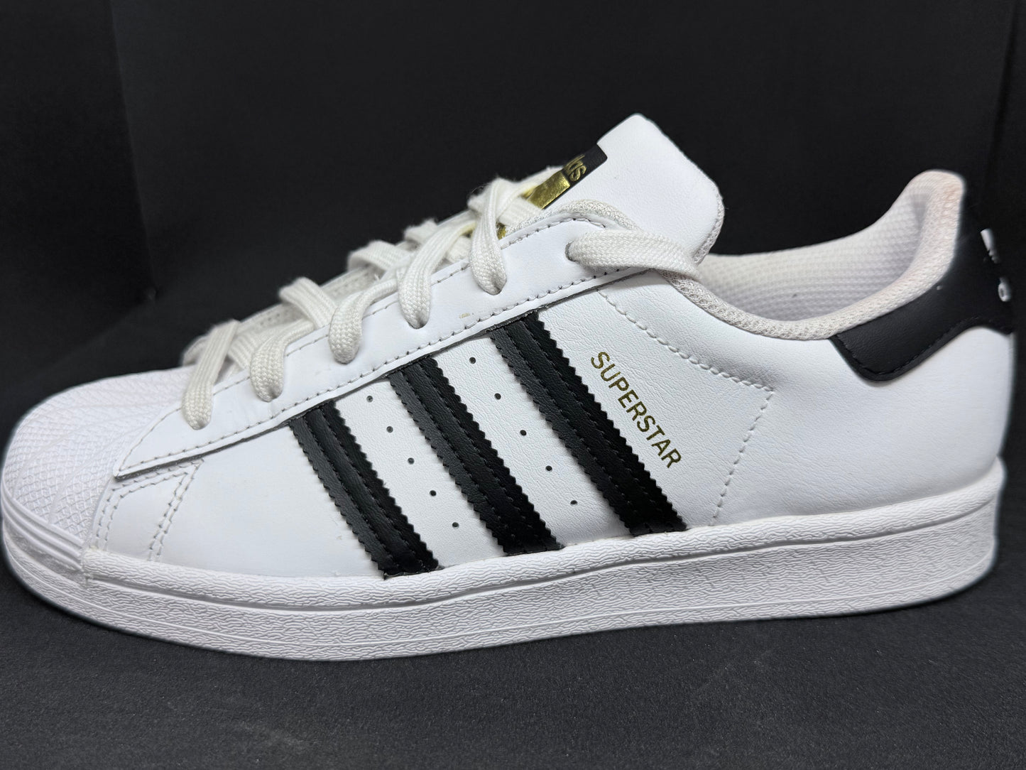 Adidas Superstar