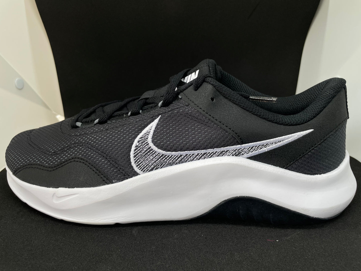 Nike Legend