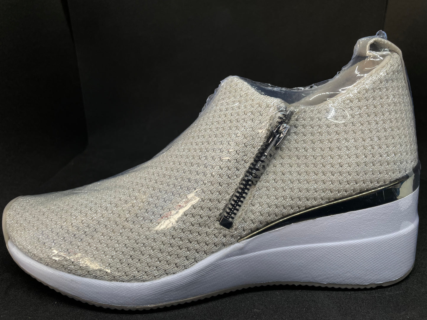DKNY Suela alta