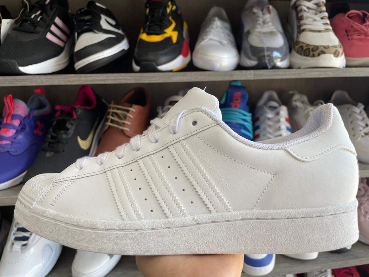 Adidas Superstar