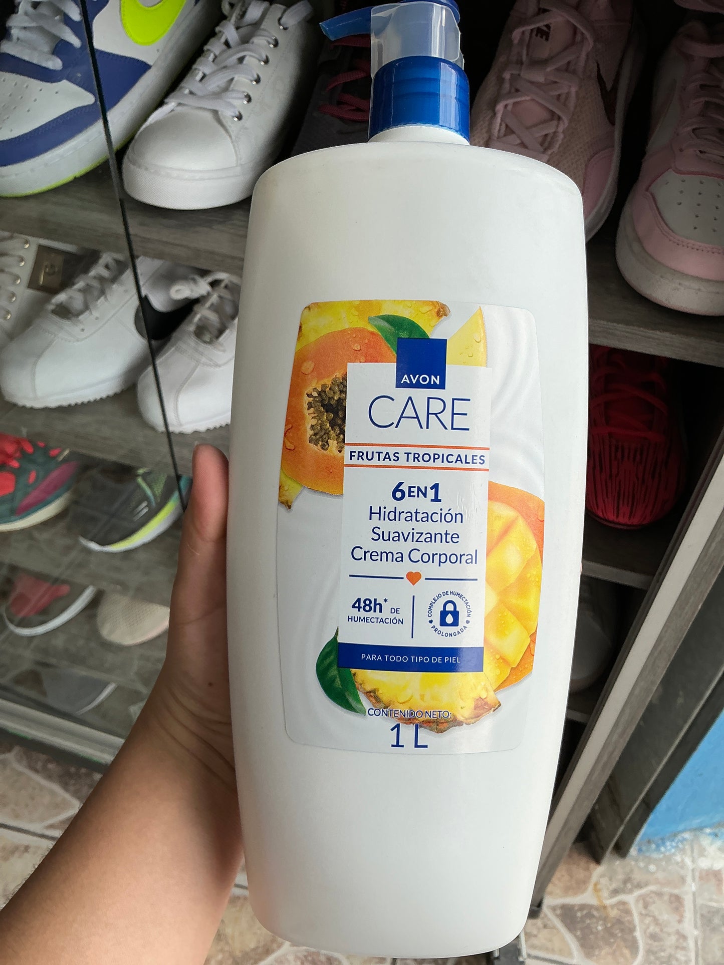 Crema corporal CARE AVON