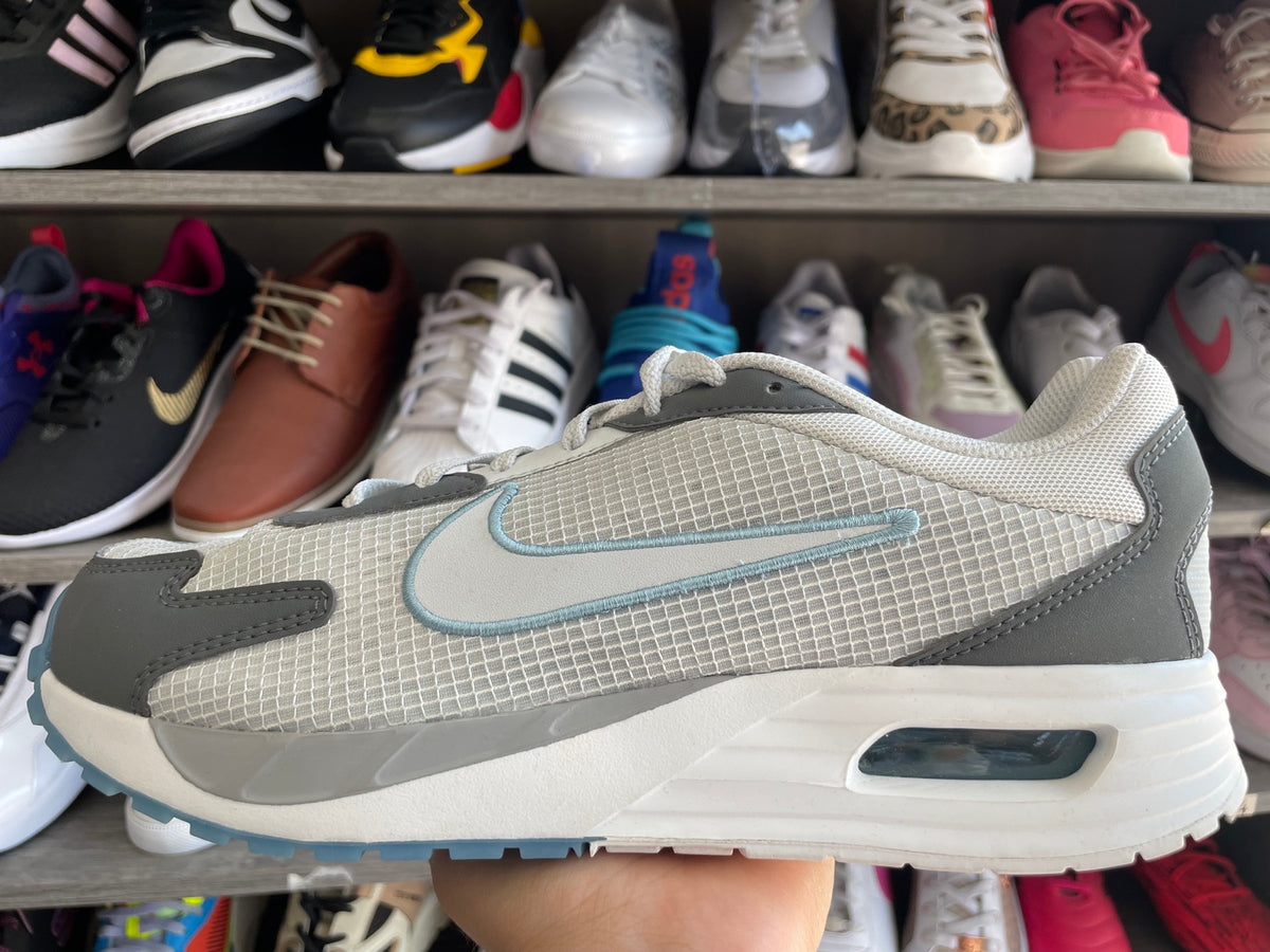 Nike Air Max Solo