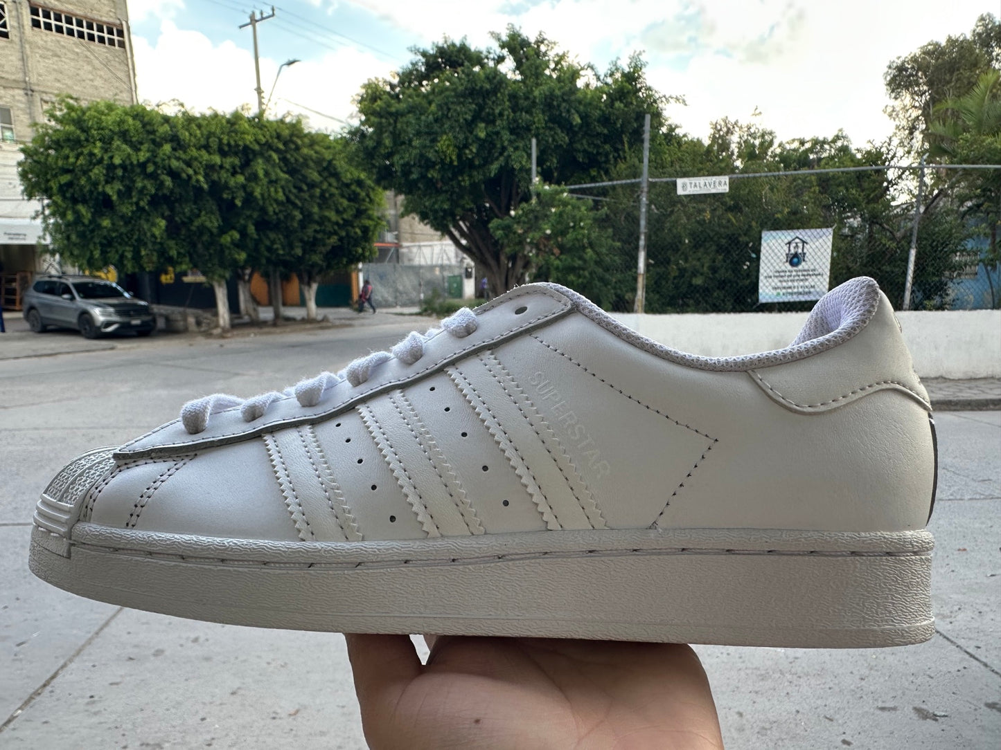 Adidas Superstar