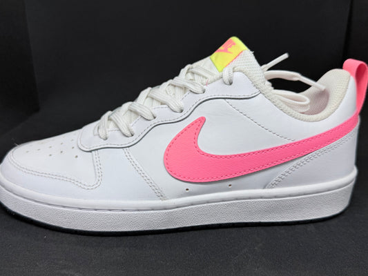 Nike court