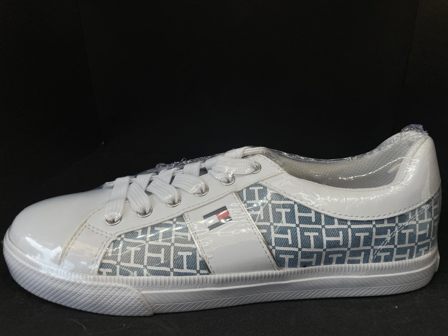 Tommy Casual