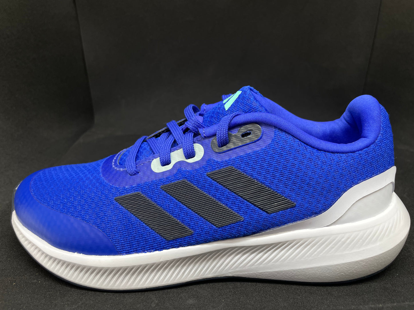 Adidas Deportivo