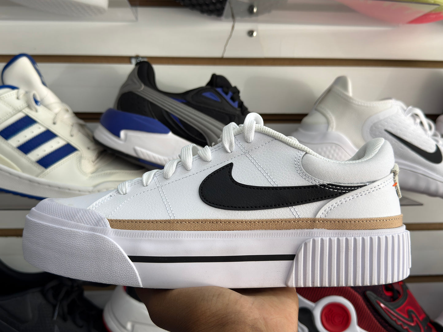 Nike Court Legacy Lift